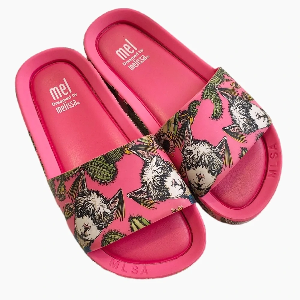 Mini Melissa vibrant pink